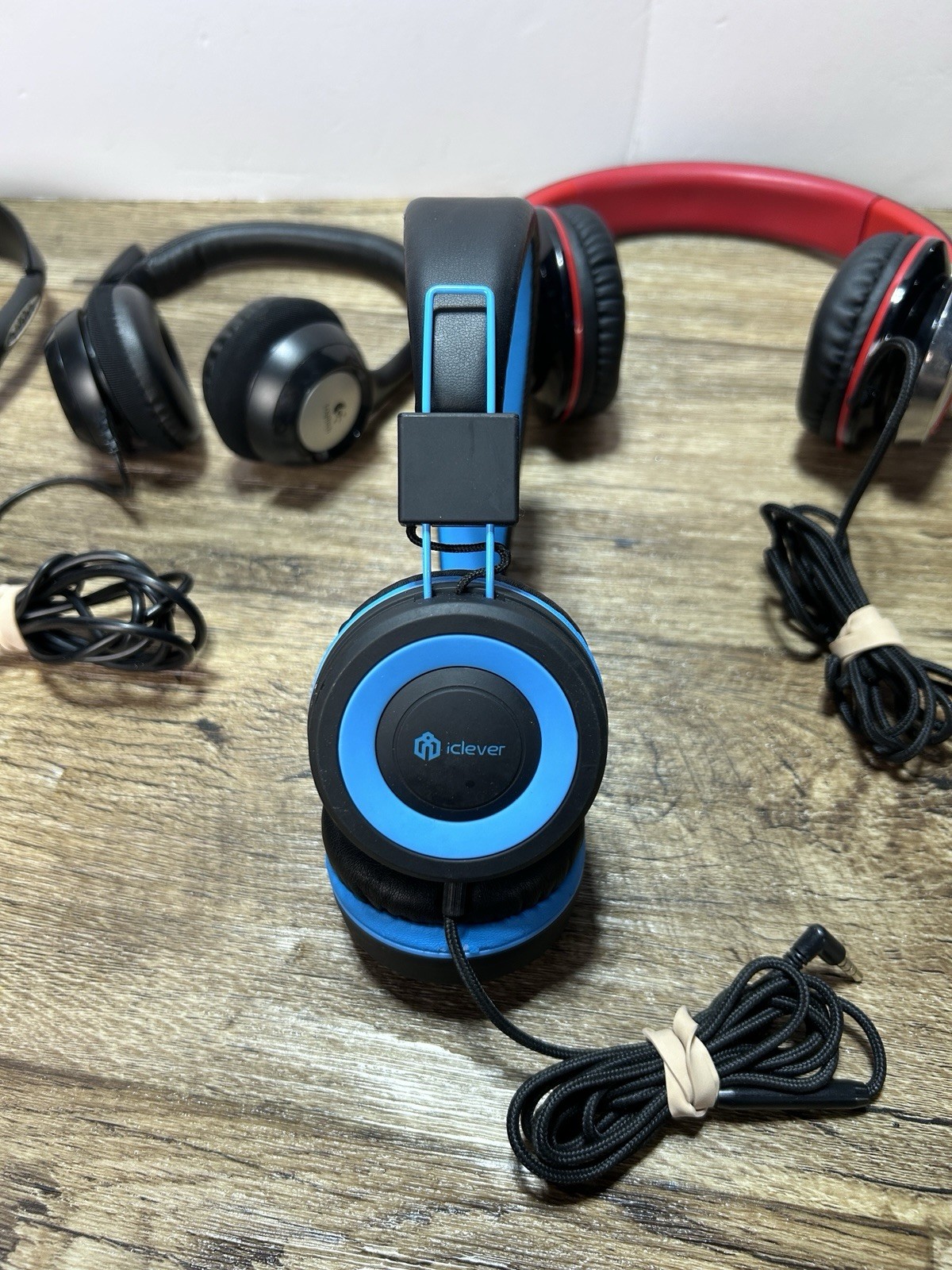Bundle Lot of Headphones Assorted