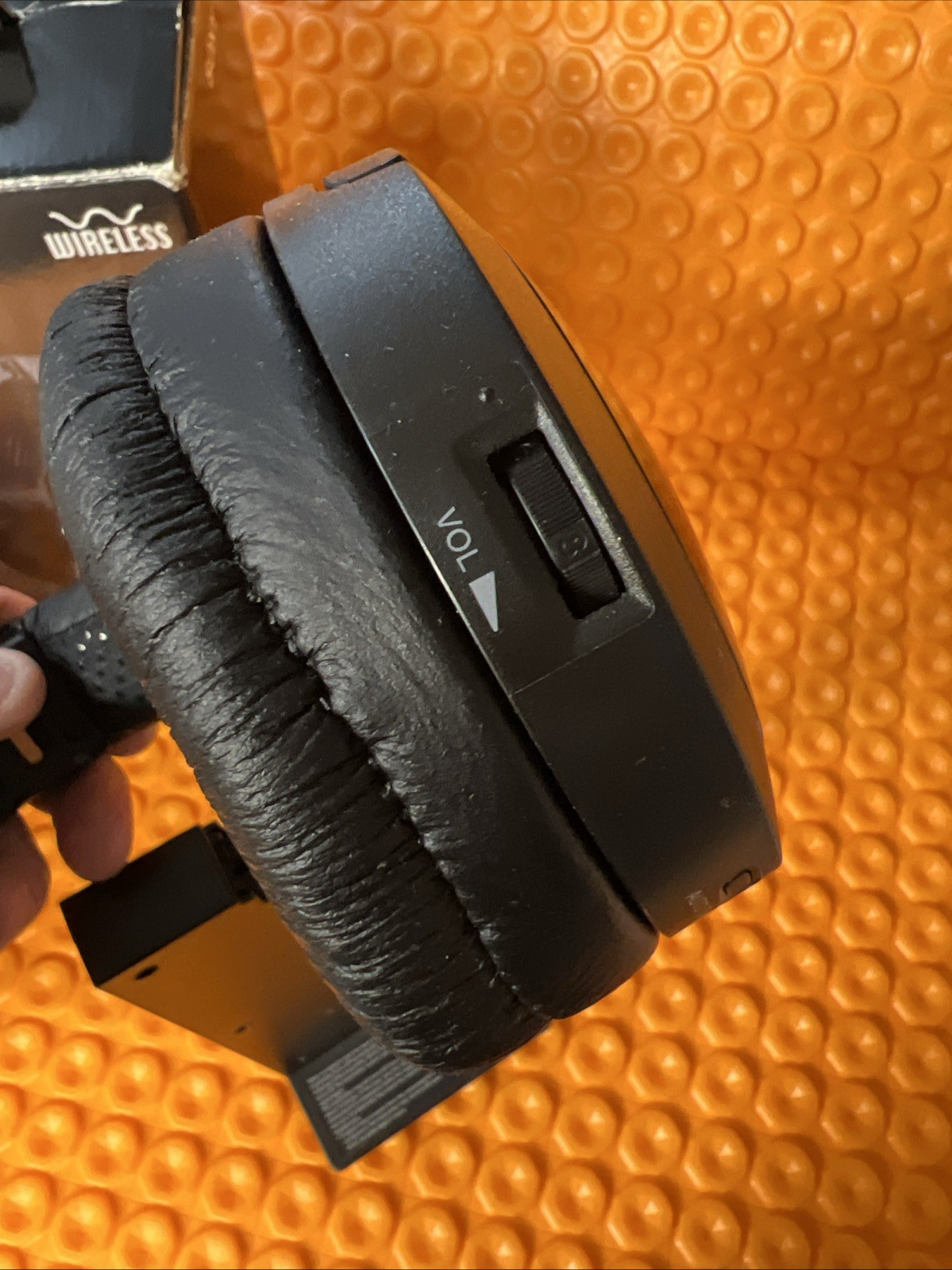 Sony MDR-RF985RK Over Ear Headphones – Black