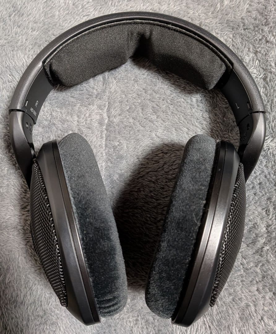 Sennheiser HD 560S Headphones Tested & Works 1977