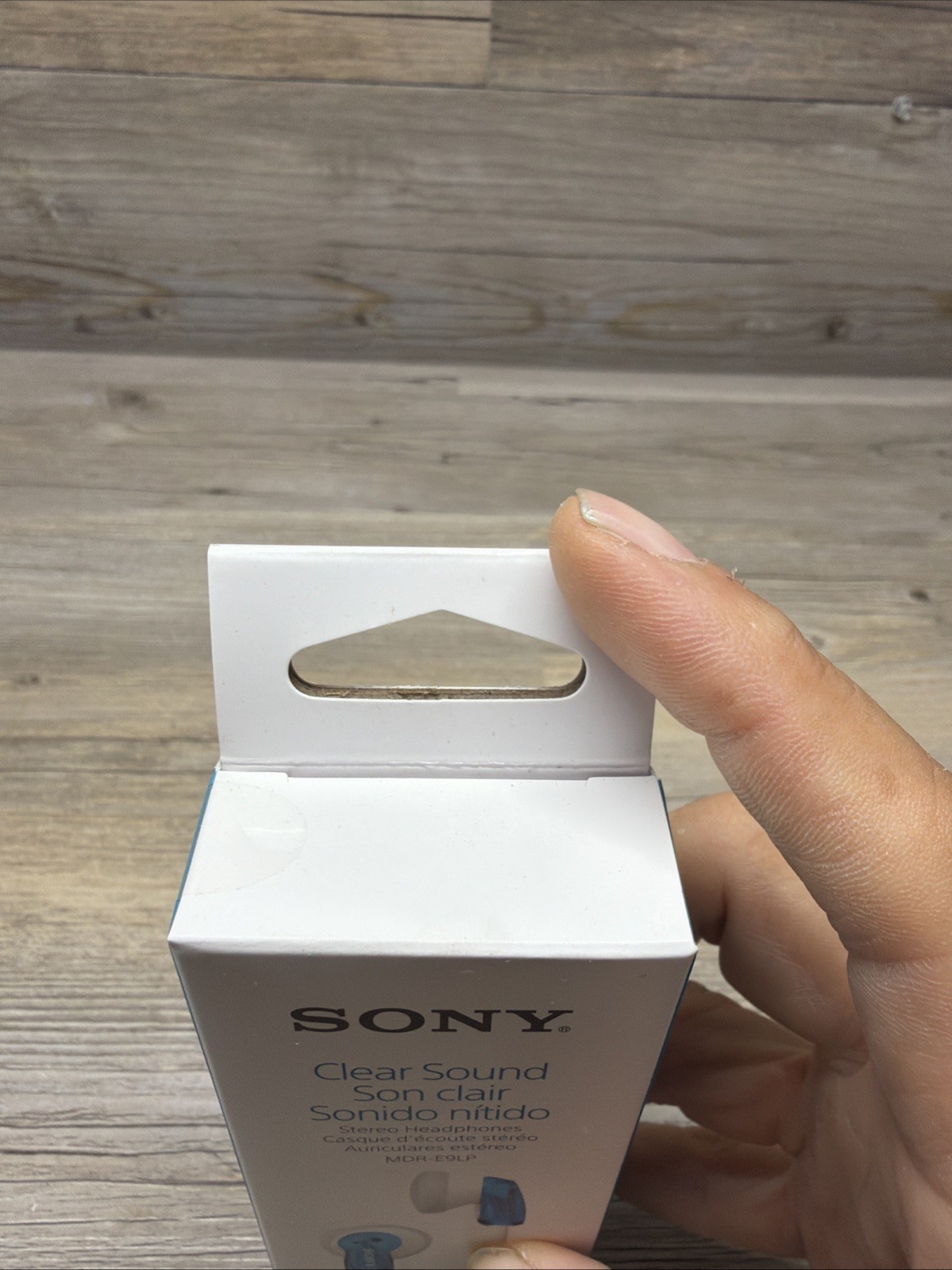 Sony MDR-E9LP Stereo Headphones Clear Sound Blue New