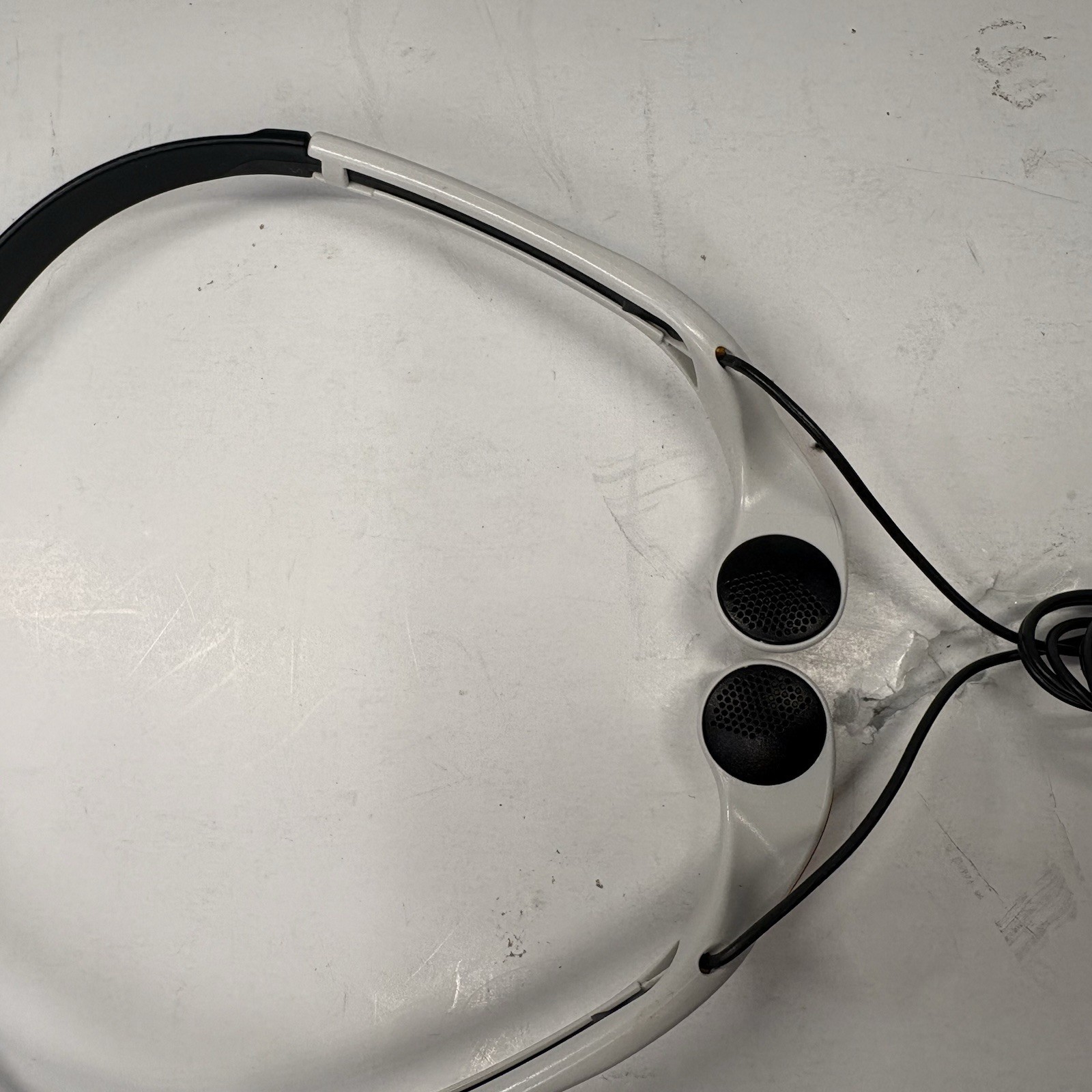 Sony MDR-W014 White Orange 3.5MM Jack In Ear Light Earphones (Tested & Working!)