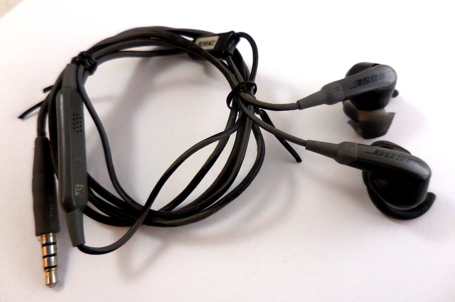 BOSE SOUND SPORT WIRED IN-EAR HEADPHONES -CHARCOAL (WITH ISSUE)