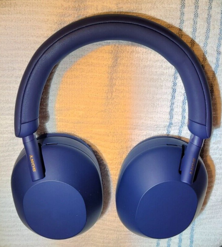 Sony WH-1000XM5/L Wireless Top Notch Noise Canceling Bluetooth Headphones #L420