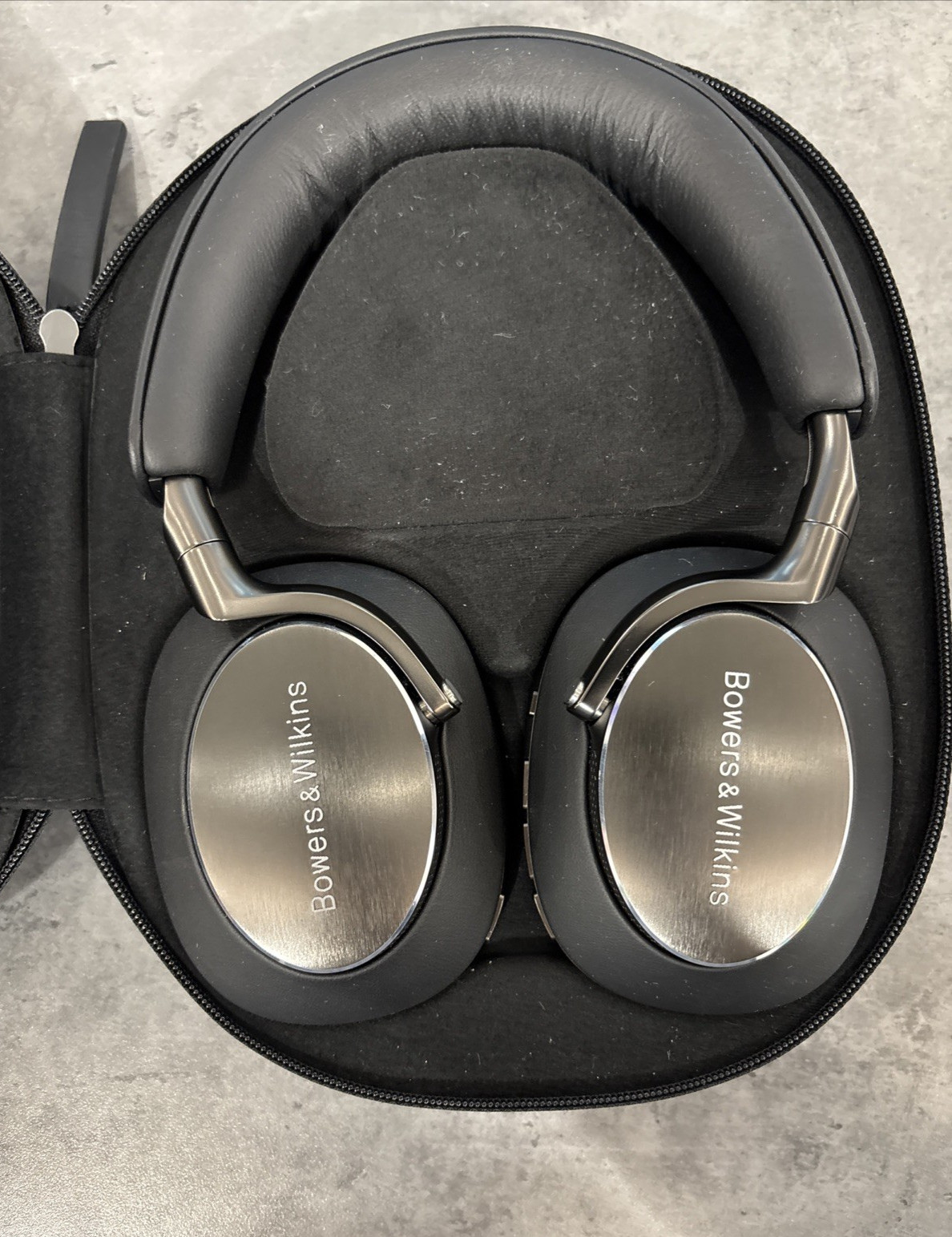 Bowers & Wilkins Px8 Wireless Over-Ear Headphones – Black