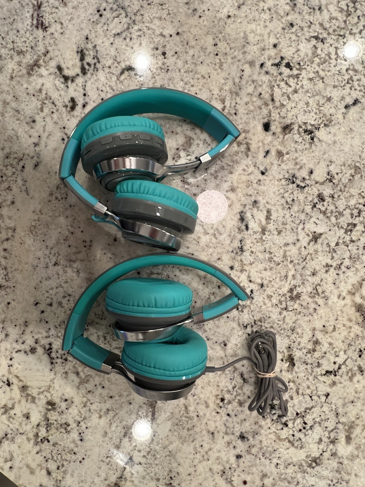 2 Artix CL750 Wired Headphones with Mic & Volume Control & Picun Wireless Set 2