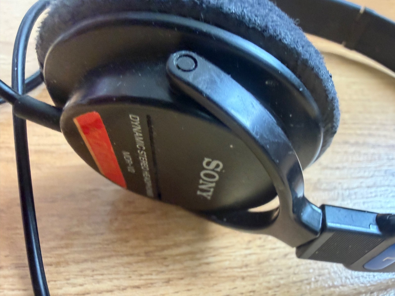Vintage 80s Sony MDR-V2 Over the Ear Headphones Tested & Works need plug repair!