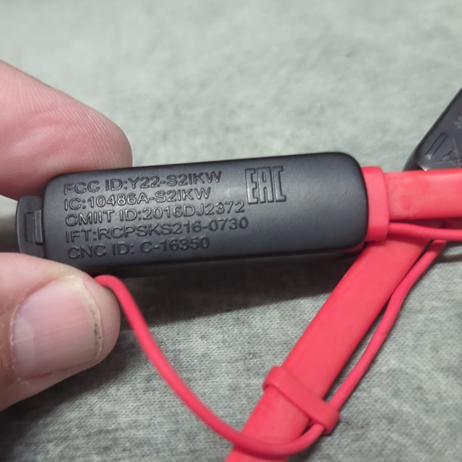 Skullcandy Ink’d Wireless S2IKW Bluetooth Neckband In-Ear Earbuds Mic Red/Black