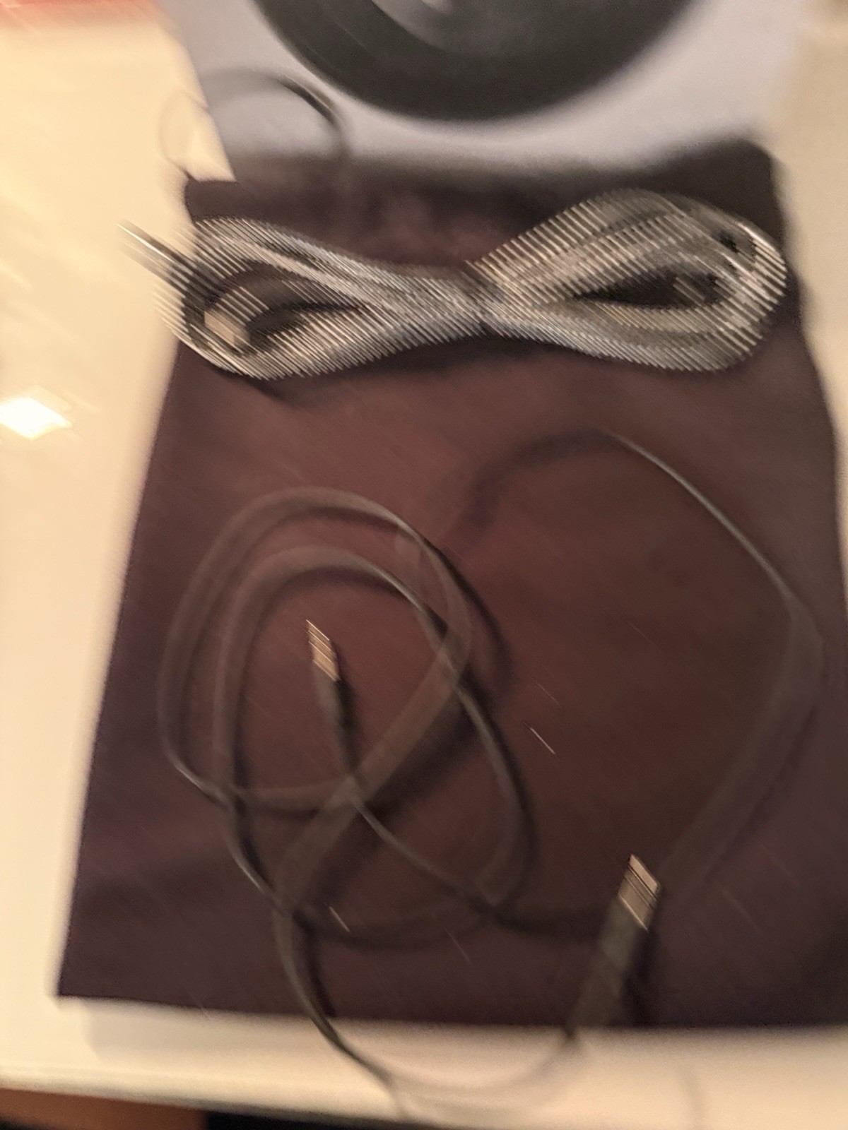 Beoplay H7 Wireless Headphones Bang&Olufsen +EXTRA PAIR OF HEADPHONES FOR PARTS