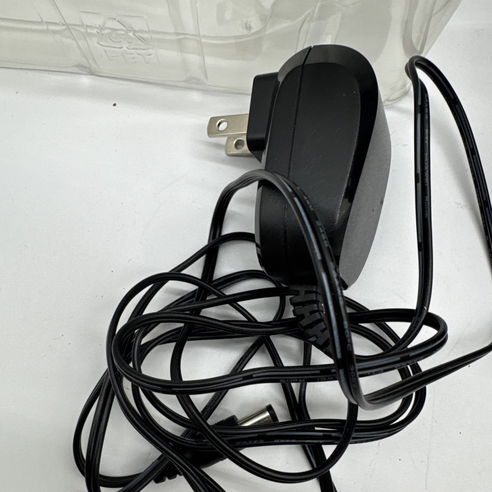 Artiste TV 2.4GHZ RF Wireless Over Ear Digital Stereo Headset w/Dock Working