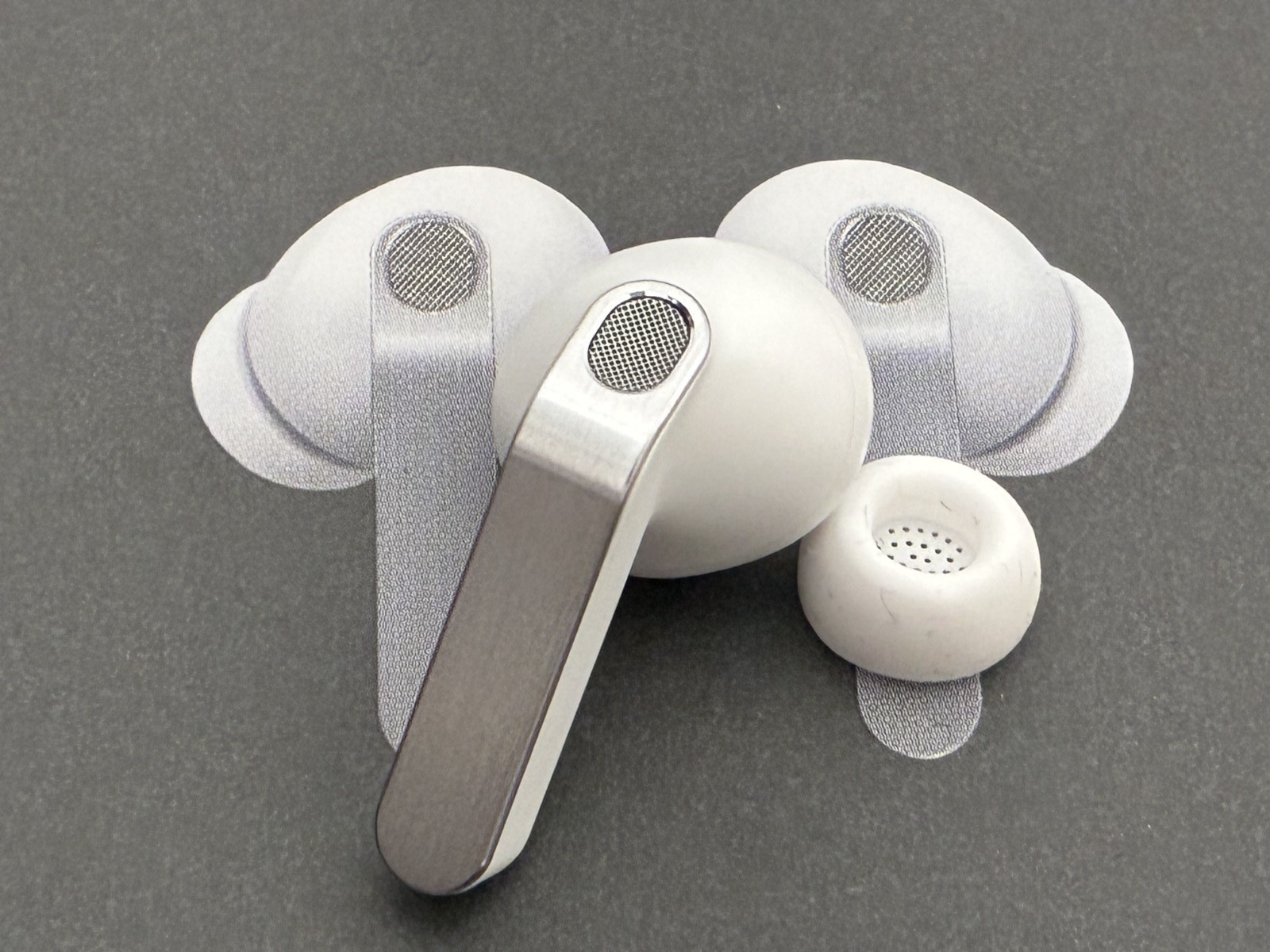 NEW Original Samsung Galaxy Buds4 Pro SM-R640N Earbuds – Left Side (L)