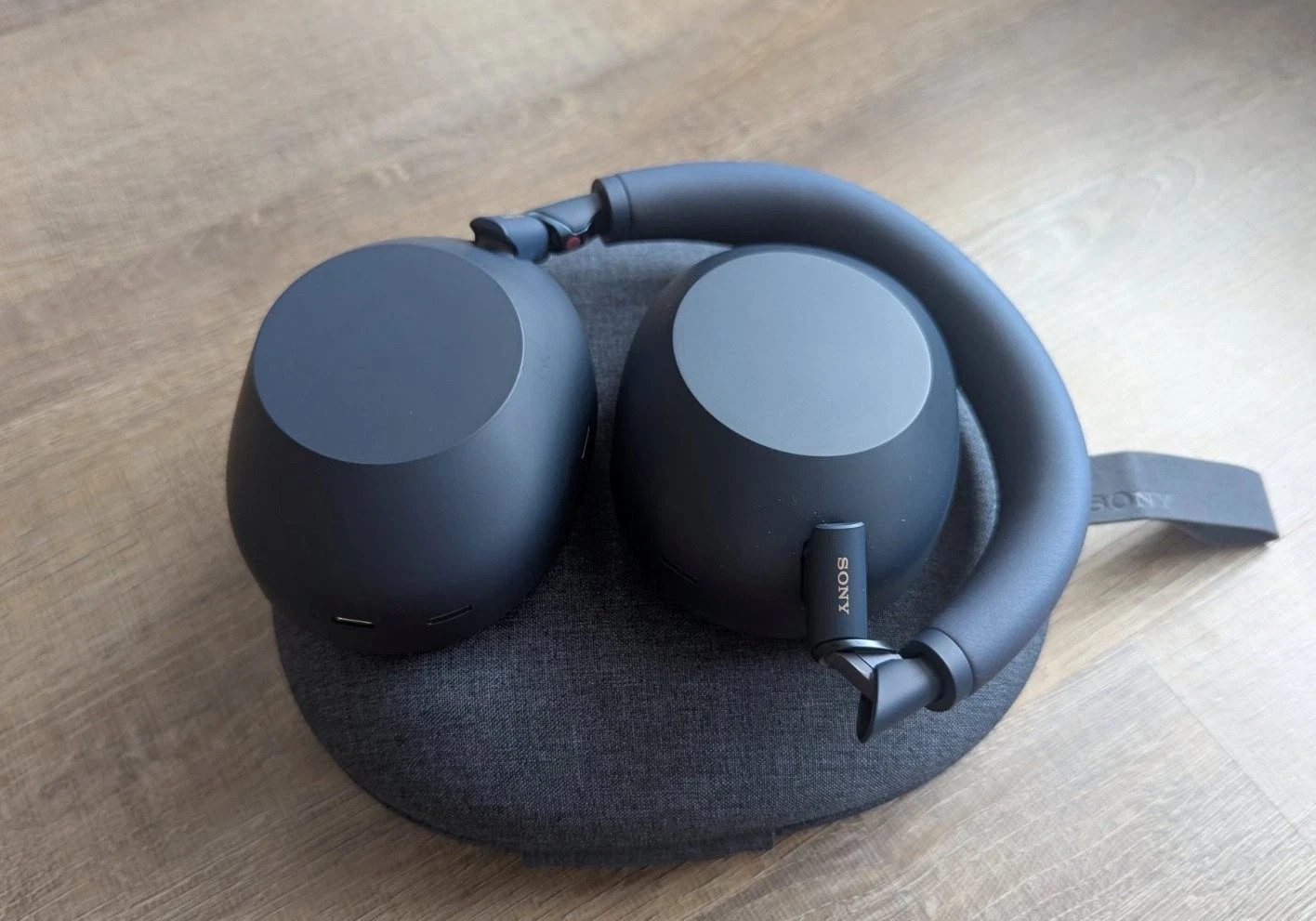 Sony WH-1000XM6 Wireless Noise Canceling Headphones with case – Blue #OB*