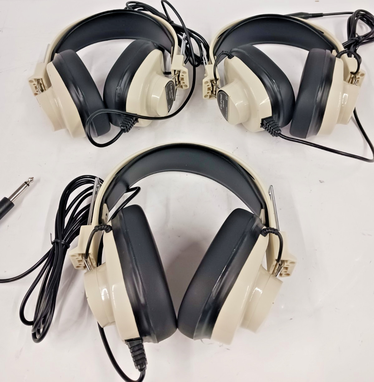 Califone 2924AV-PS Headphones 6ft cord New in Bag Lot Of 3
