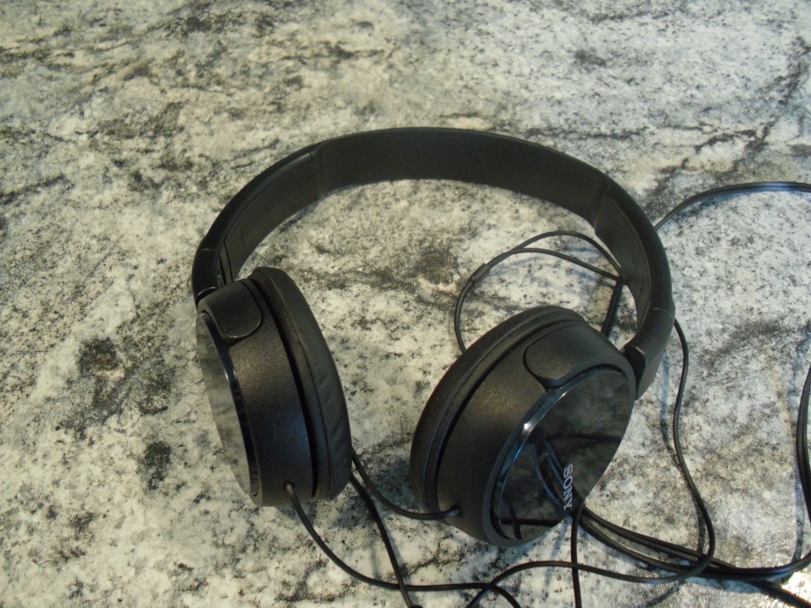 Sony MDR-ZX310 On the Ear Headphones – Black