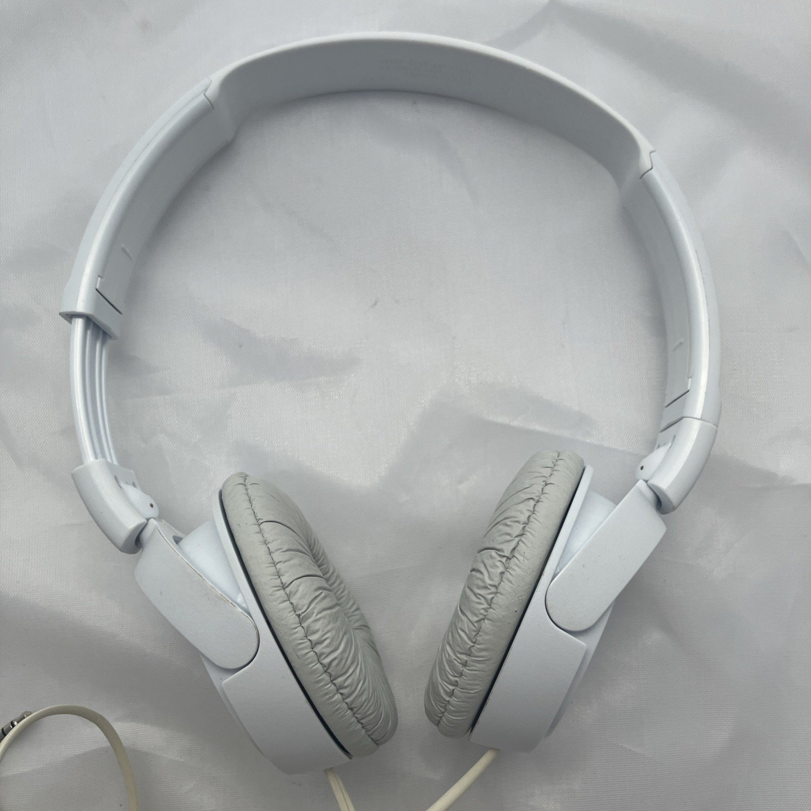 Sony MDR-ZX110AP White Wired Headphones with Built-In Microphone