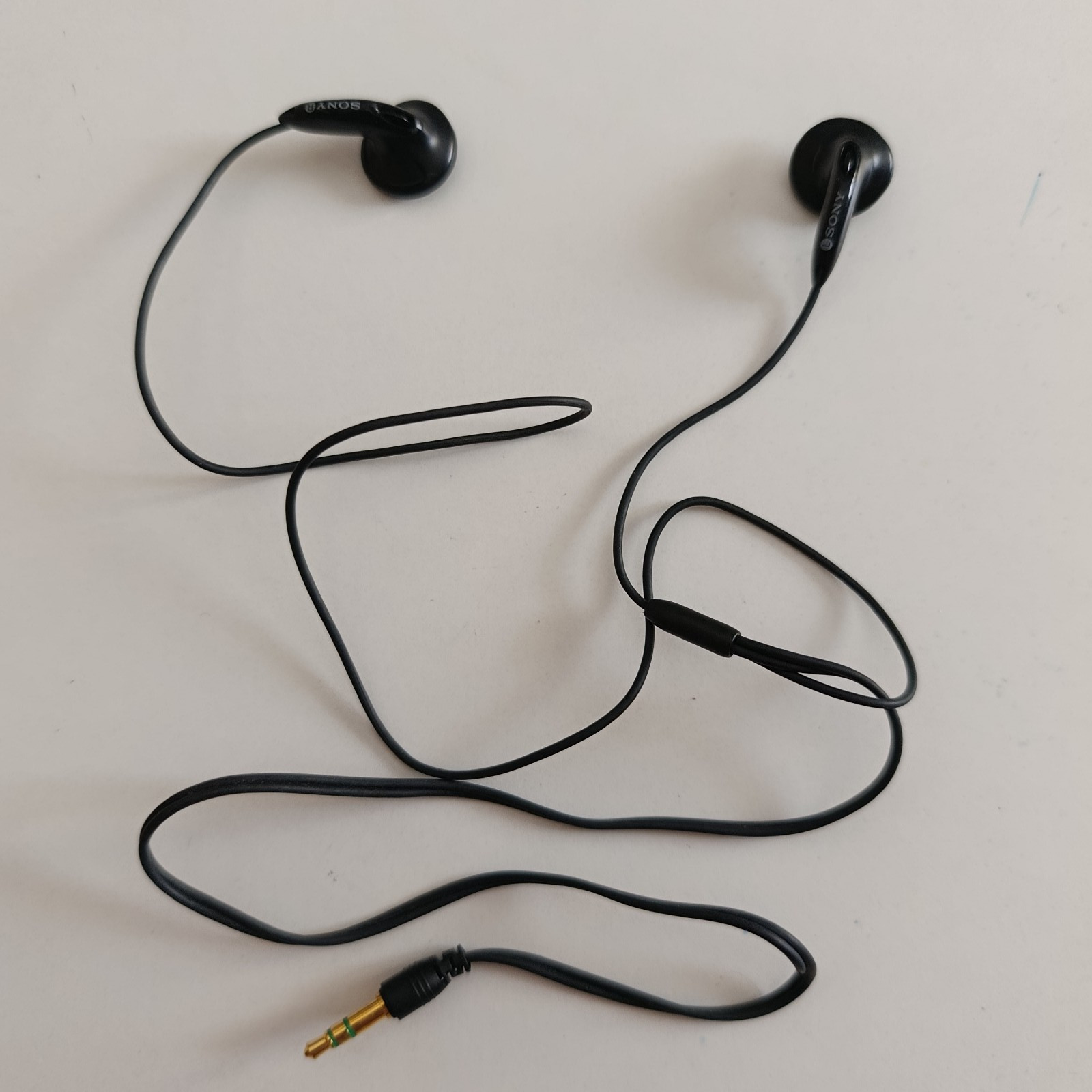 Sony MDR-E805 Earphones Black Wired 3.5mm Vintage Working Used