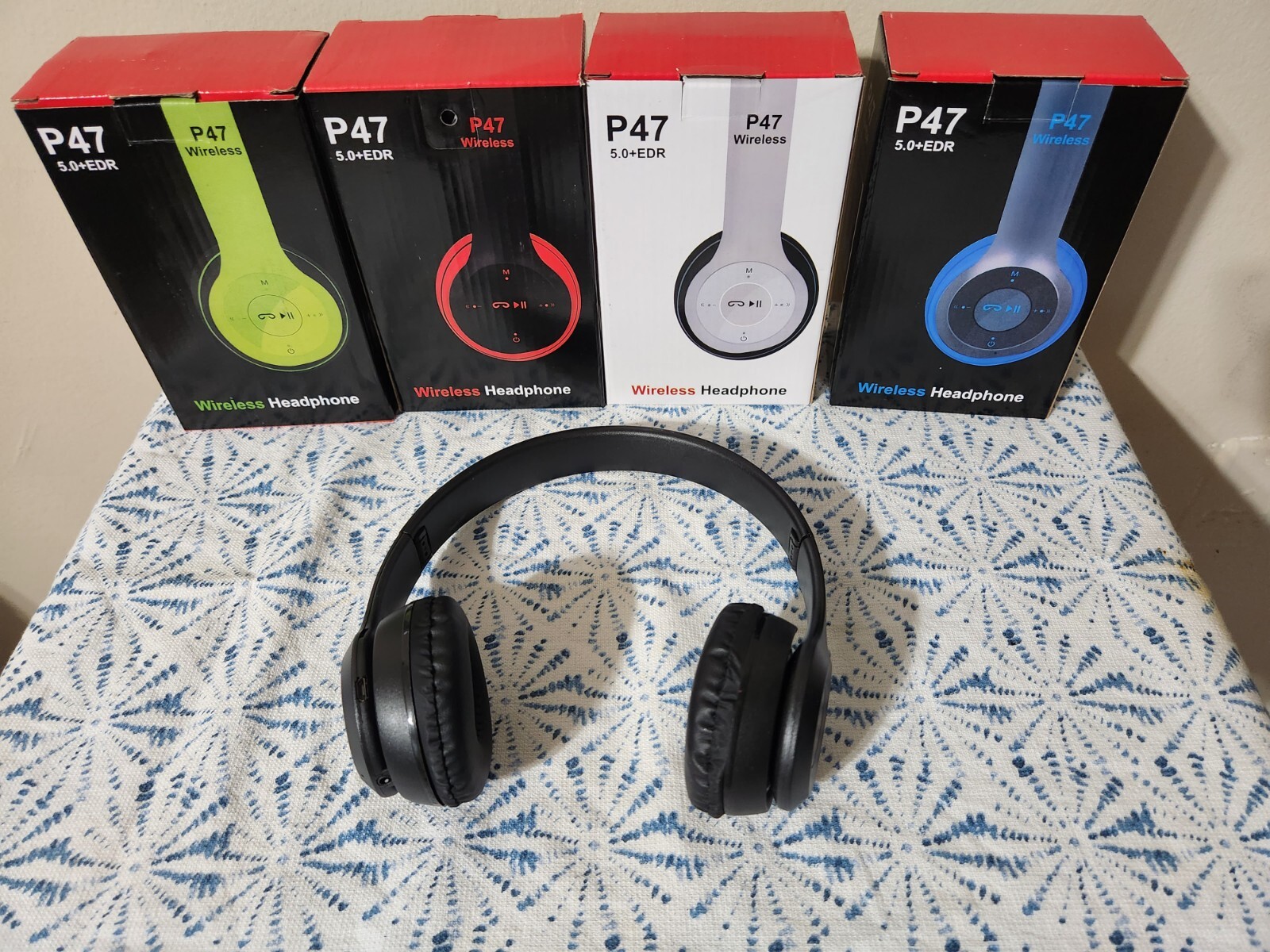P47 5.0 + EDR Wireless Headphone – BLACK