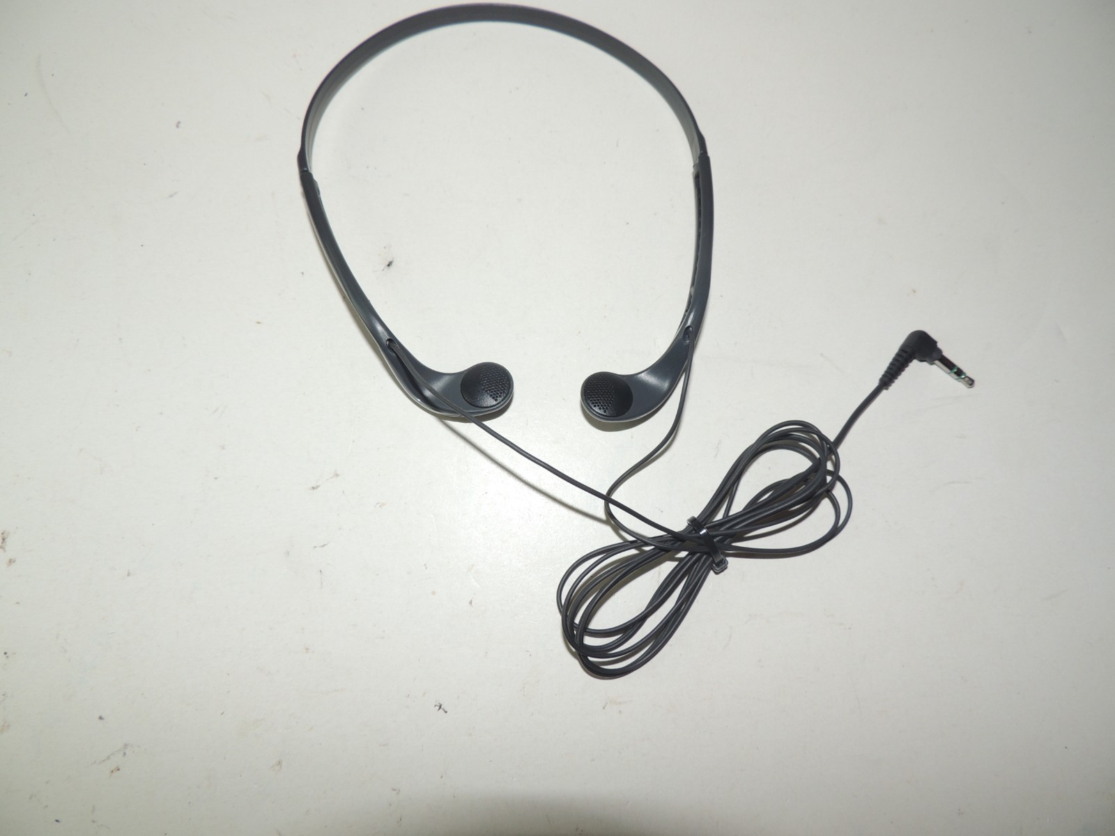 Sony MDR-W08 Walkman Wired In Ear Adjustable Headphones – TESTED WORKING