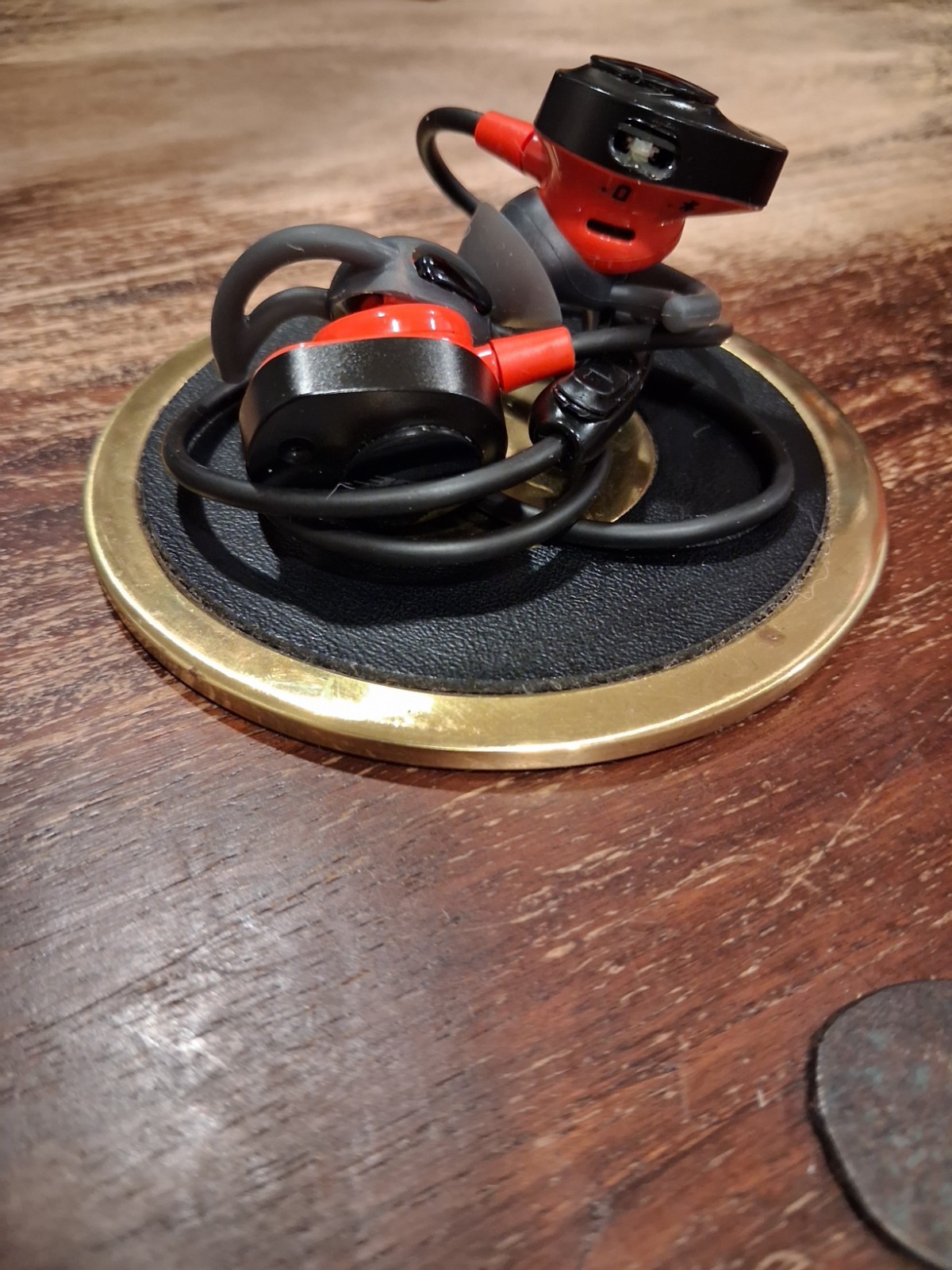 Bose SoundSport Pulse in-ear Headphones +Heart Rate Sensor & OEM Charging Case!