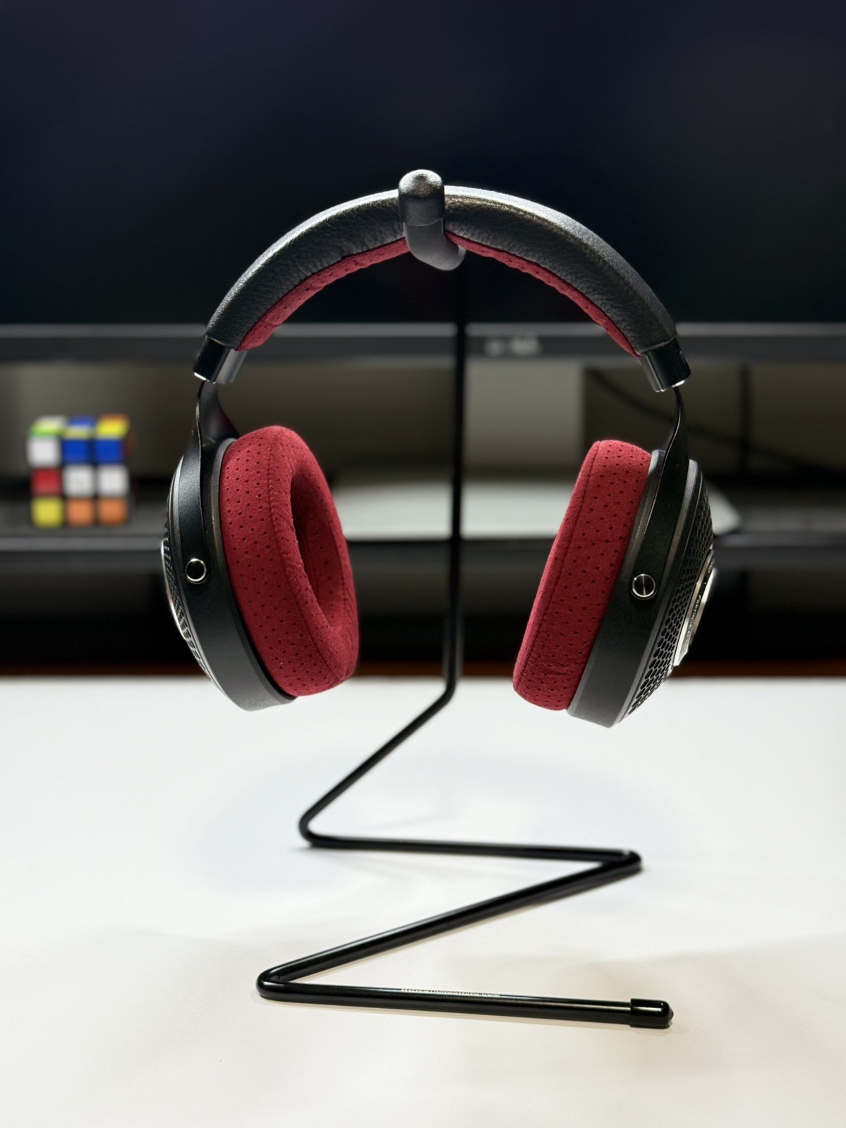 Focal Clear MG Pro Reference Studio Open-Back Headphones – Red, Black