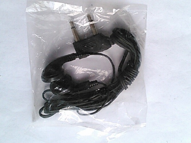 Dual 3.5mm Stereo Audio Jack In-Ear Headphones, Black