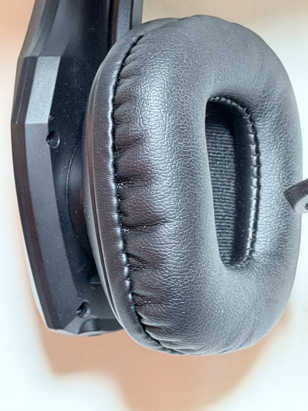 A19 Wireless Headset, Noise Cancelling – Bluetooth, HD Sound/Voice Black