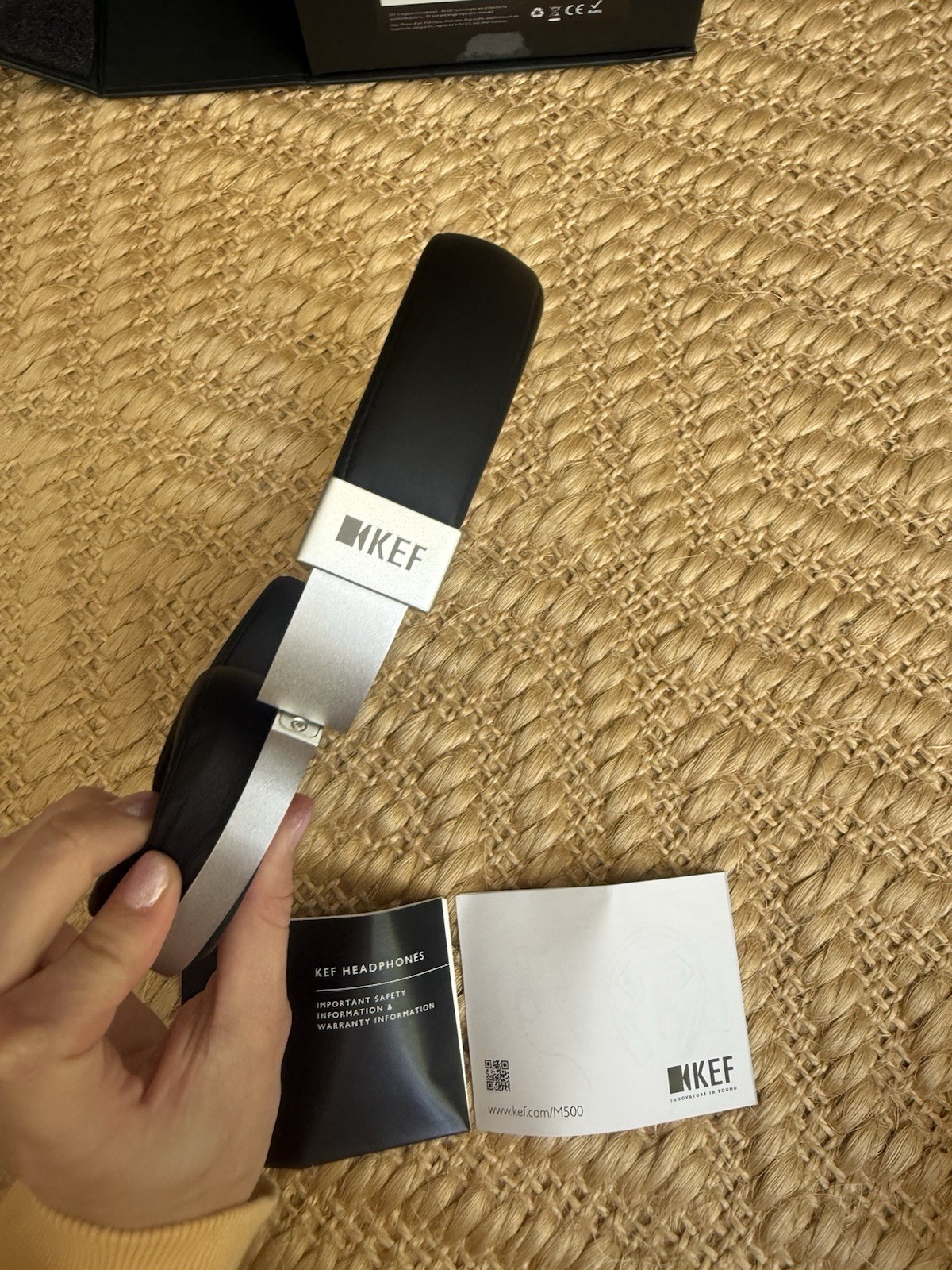 KEF M500 Hi-Fi On-Ear Wired Headphones Black/Silver