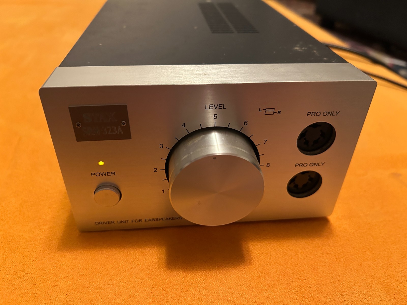 Stax SRS-3050 (SR-303 + SRM 323) Excellent condition, certificates and og boxes