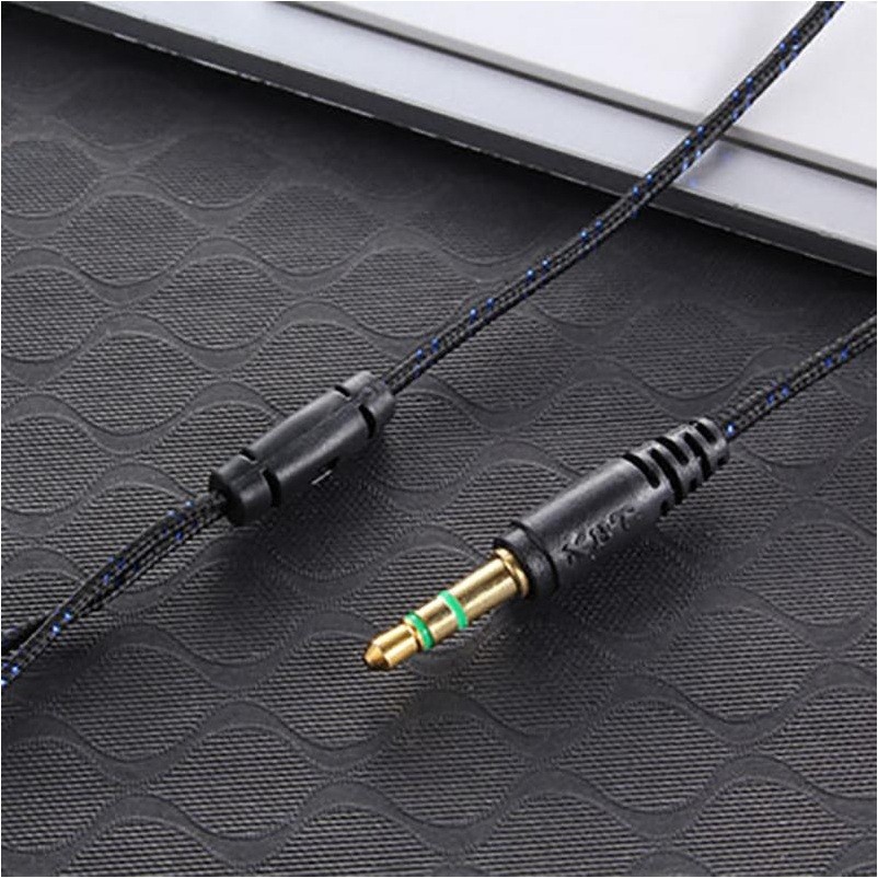 Corded Earbuds Tangle-Free Braided Cable Wire Extra Bass Silicone Tips Mic