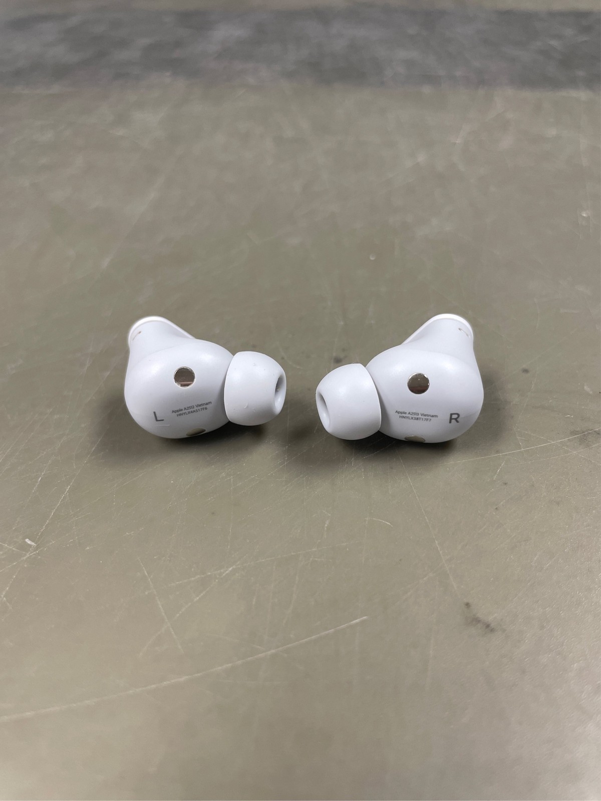 Beats Studio Buds – True Wireless Noise Cancelling Earbuds – Compatible with App