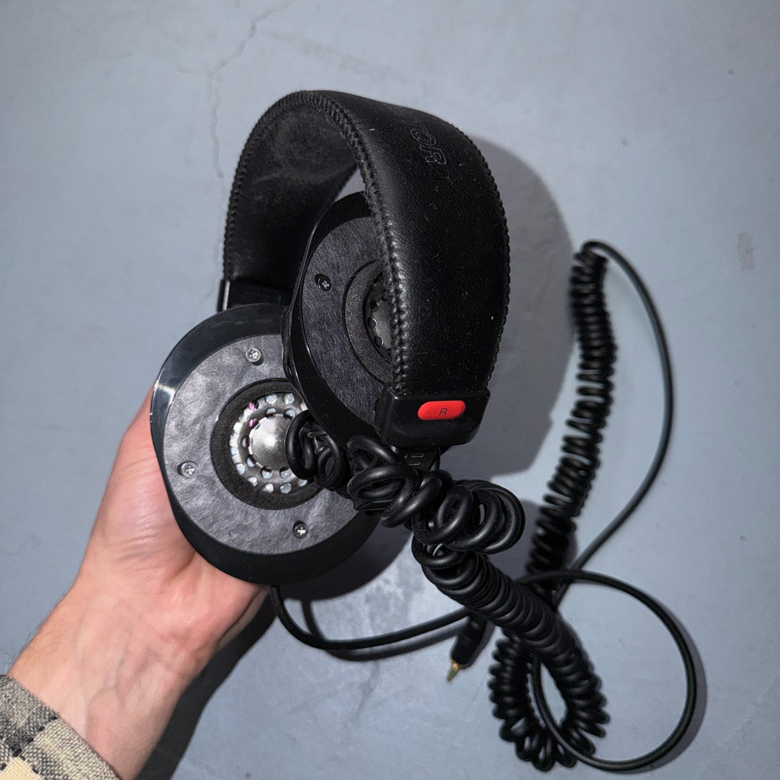 SONY Professional MDR7506 Studio Monitor Dynamic Stereo Headphones Need New Pads