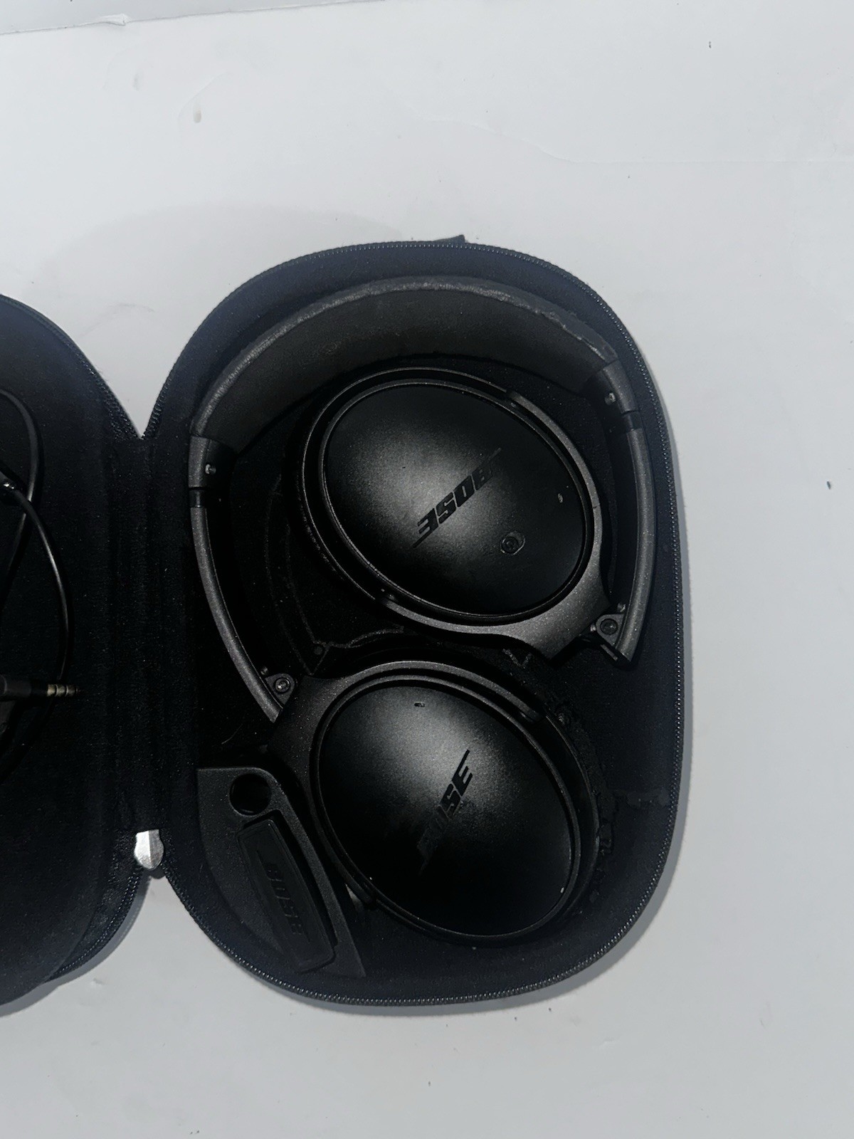 Bose QuietComfort 25 Acoustic Noise Cancelling Headphones Black Needs Pads