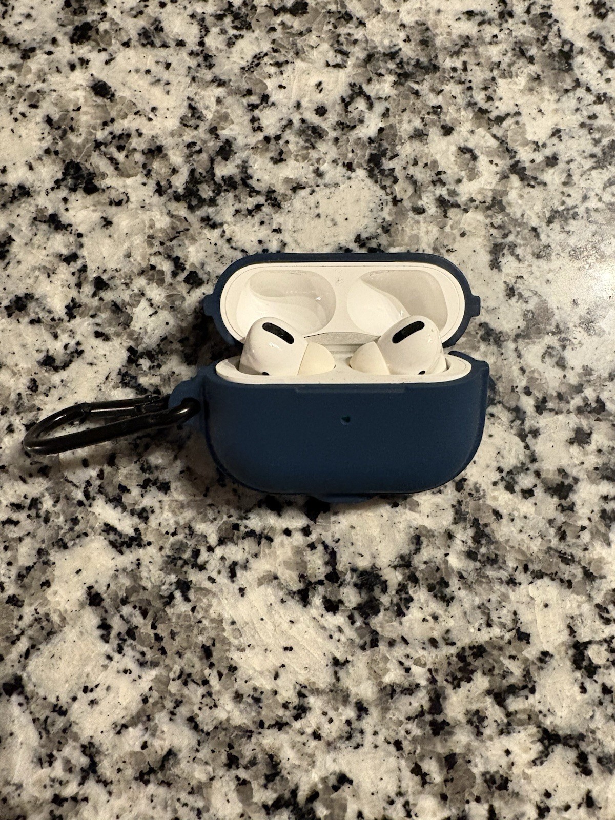 Apple AirPods Pro 1st Gen. with Blue Protective Case with Carabiner
