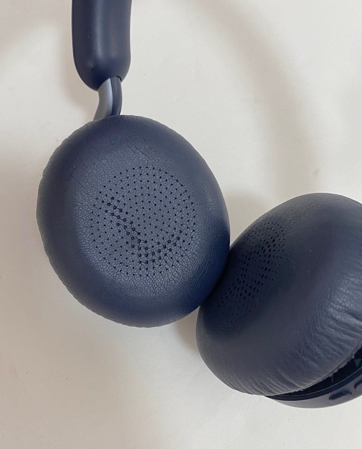 Jabra Elite 45h Headphones Navy Blue – Model HSC-110W