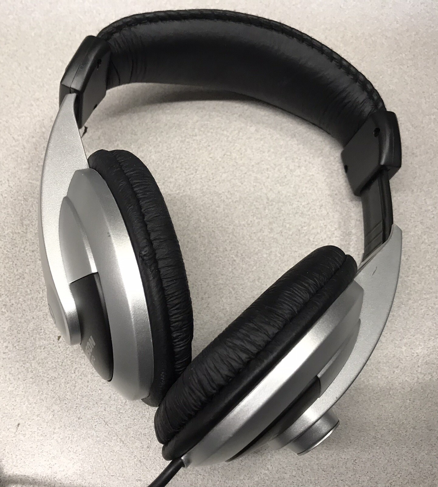 SAMSON HP10 HEADPHONES STEREO STUDIO PLAYBACK MONITORING