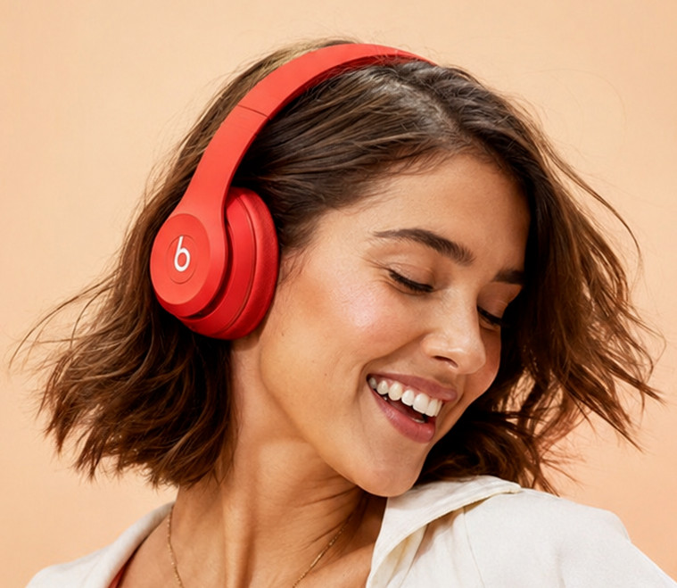 Beats Solo3 Wireless On-Ear Bluetooth Headphones with Apple W1 Chip – Red Citrus