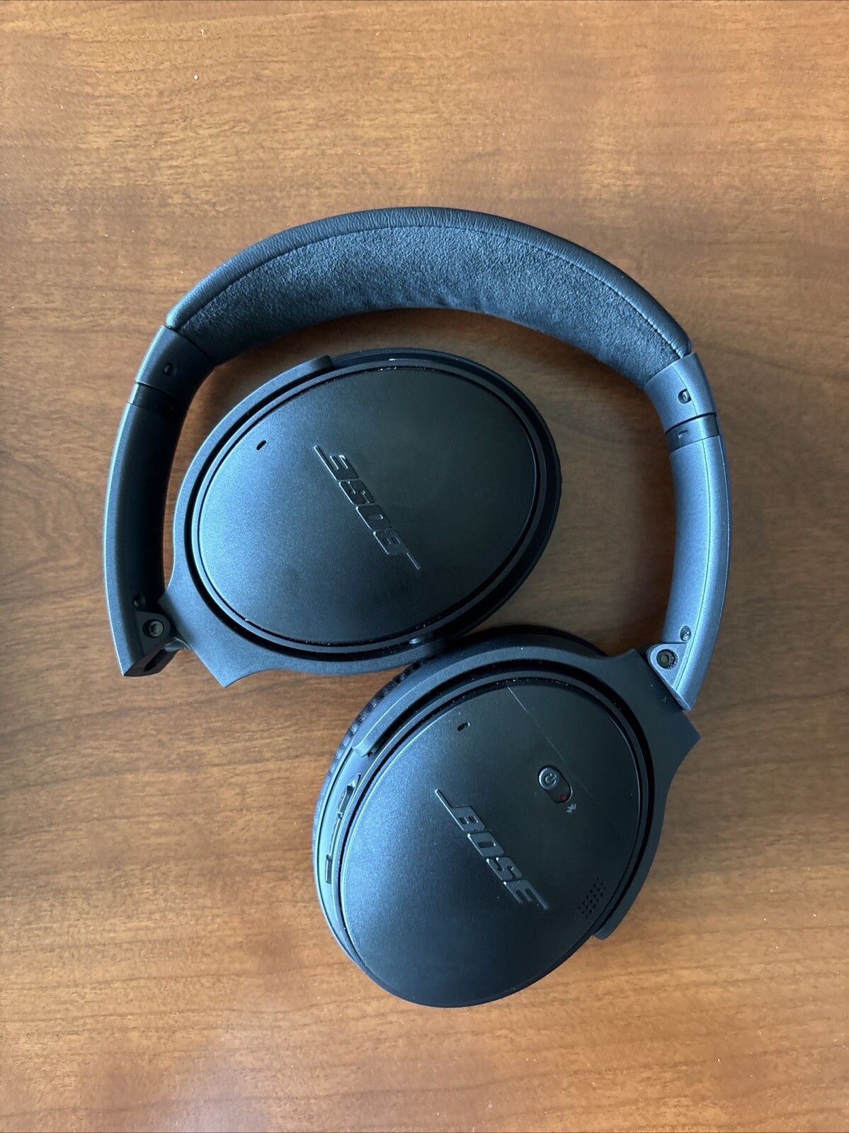 Bose QuietComfort 35 Over the Ear Wireless Headphones – Black