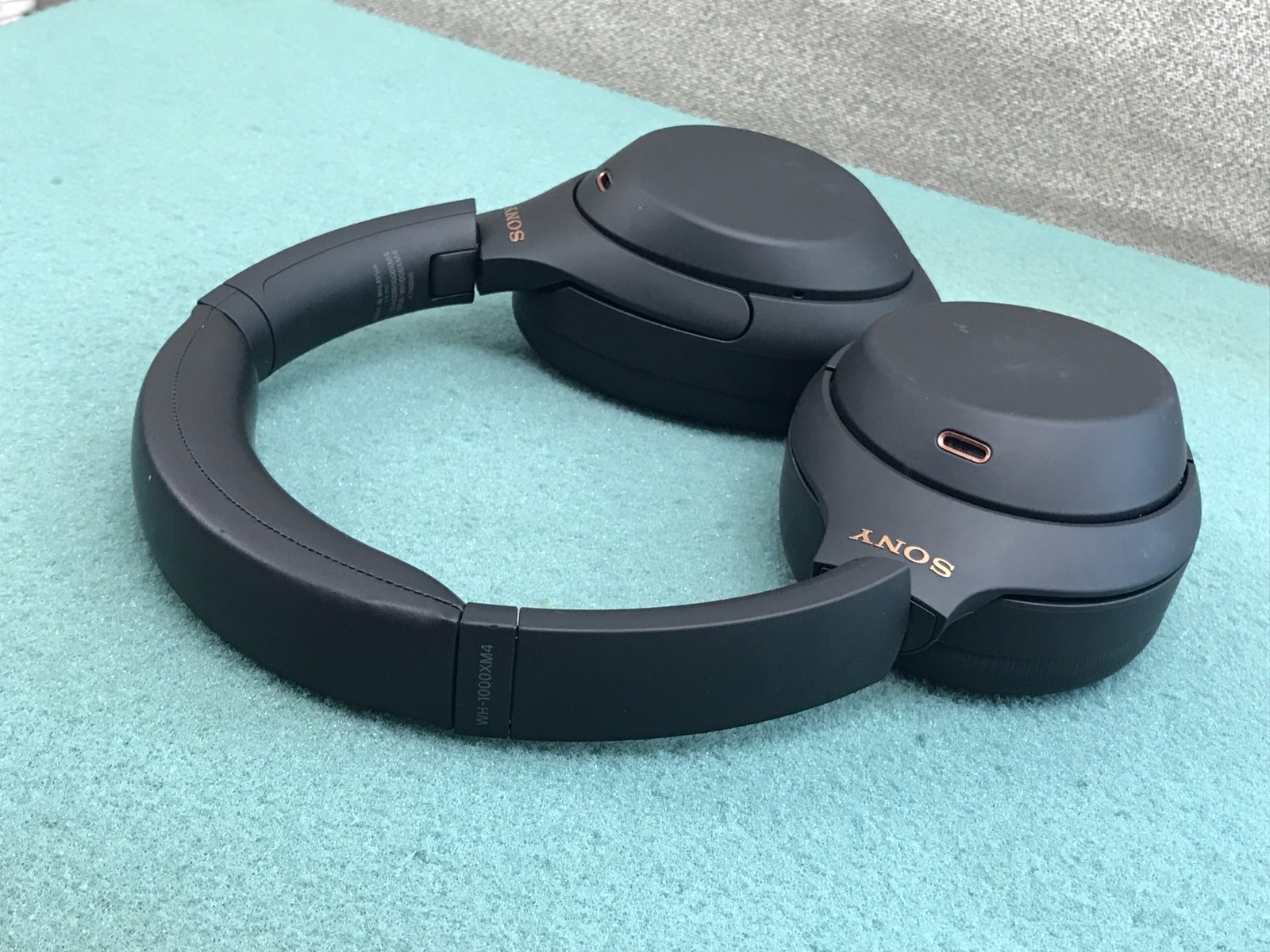 Sony WH-1000XM4 Wireless Headphones Black *AS IS / FOR PARTS / Read* – O535