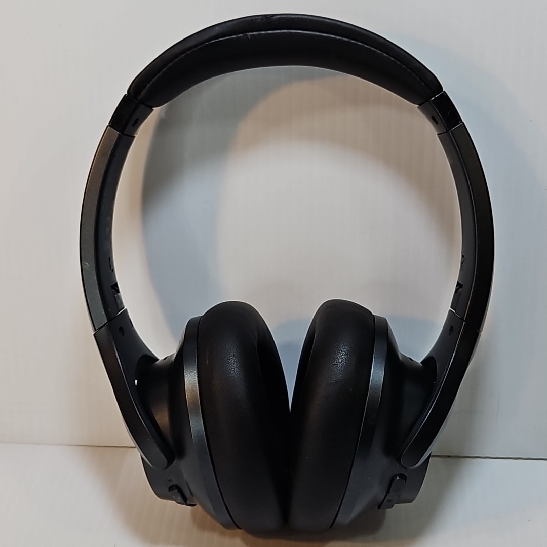 Soundcore Life Q20 – Hybrid Active Noise Cancelling Headphones