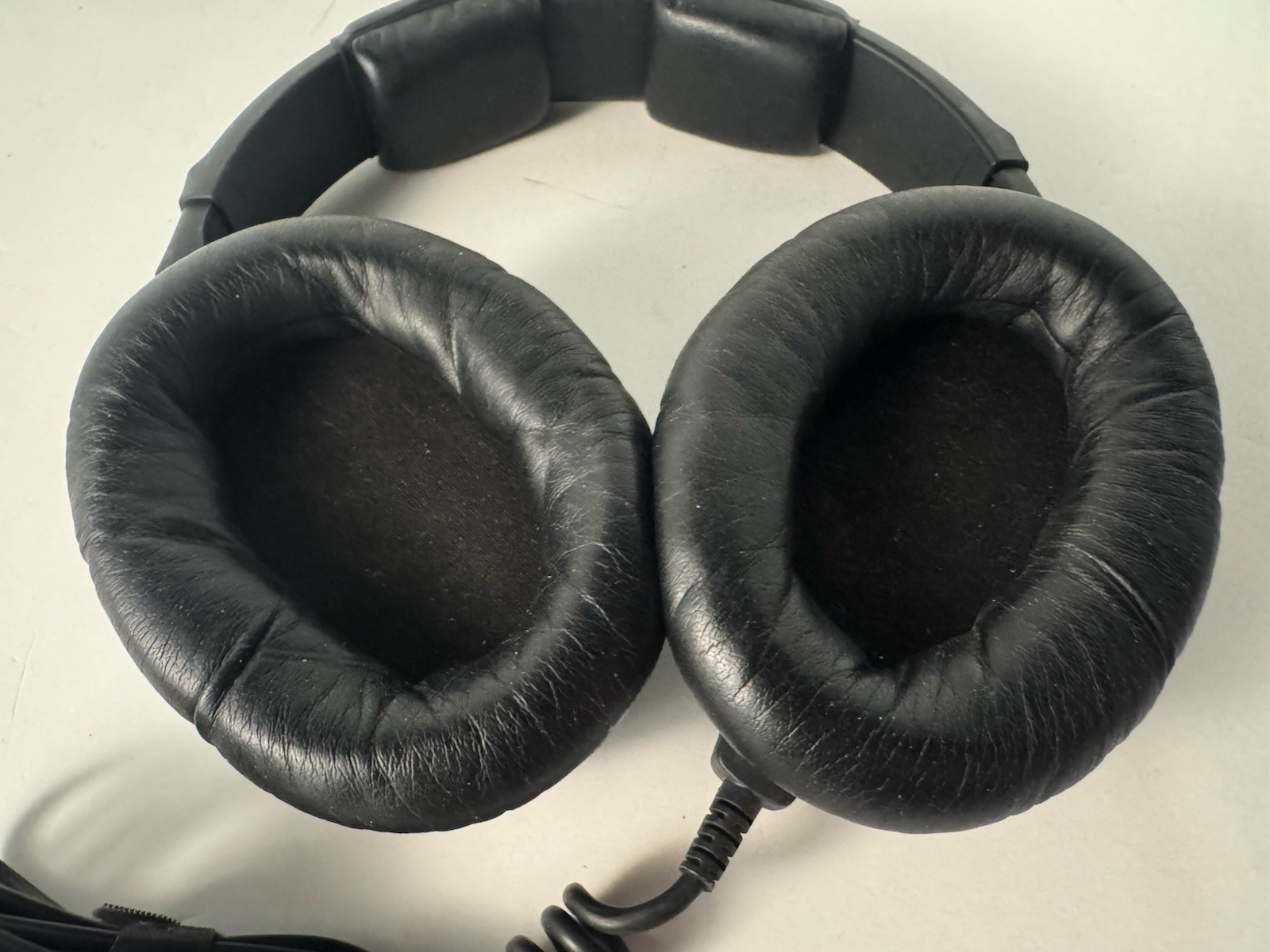 Sennheiser HD 300 PRO Headphones – TESTED