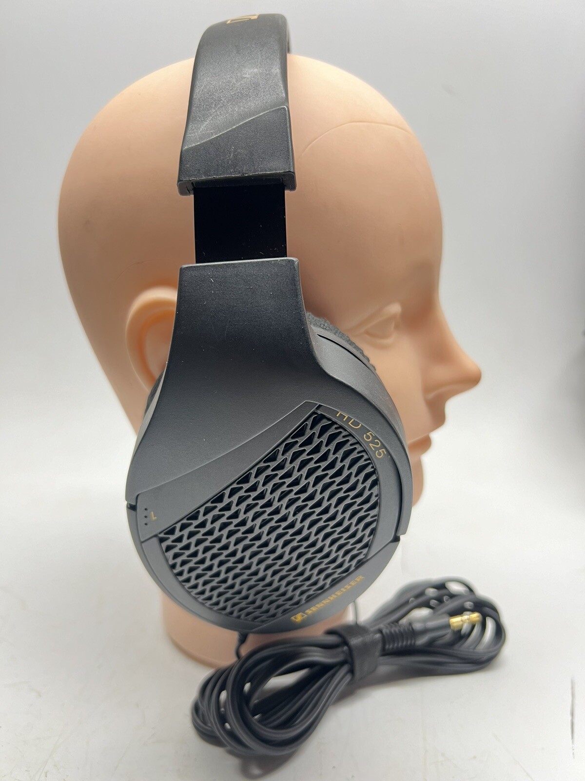 Sennheiser HD 525 Over-Ear, Audiophile Headphones, Tested & Working.