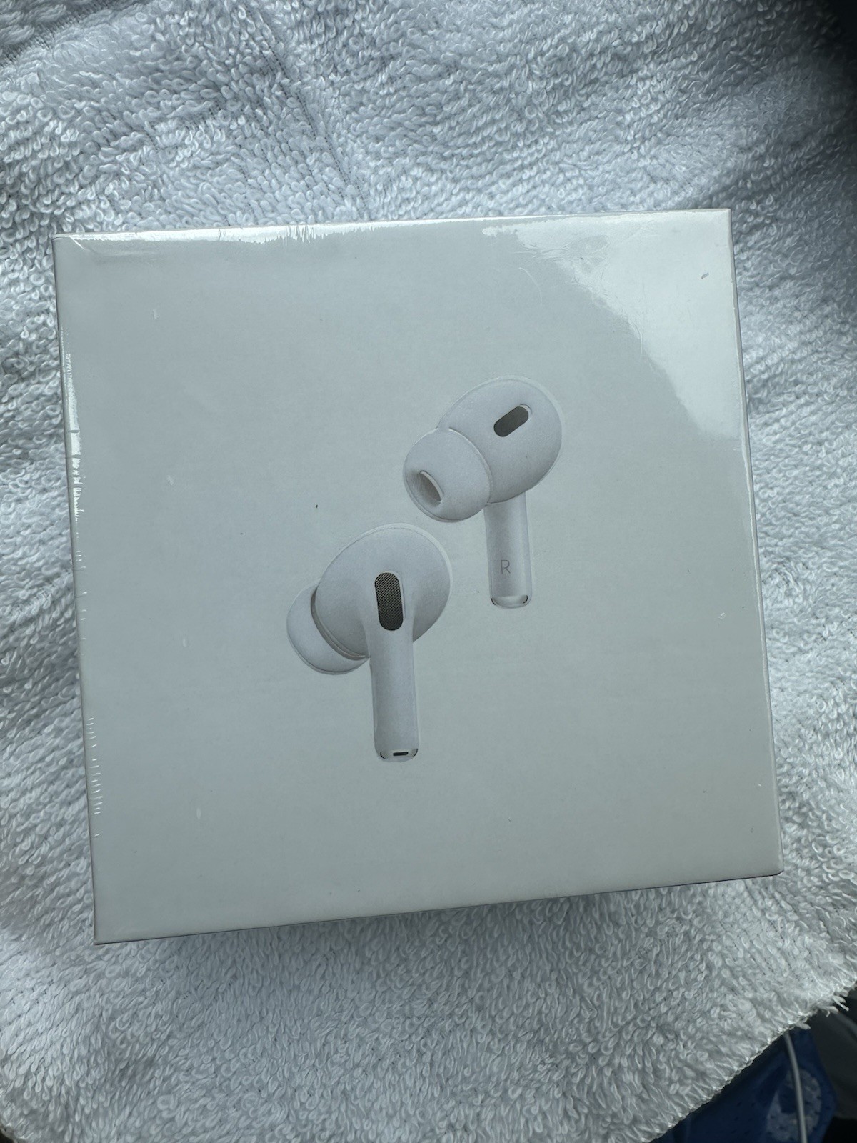 Earphone 2nd Generation White with Charging Case Made in China