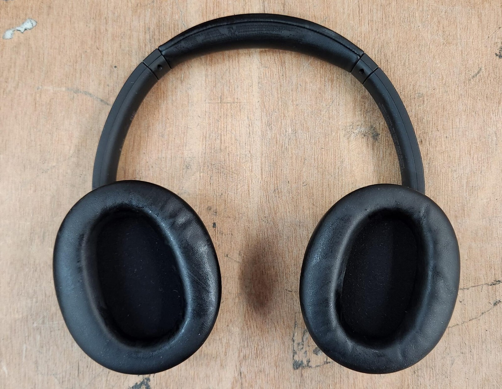 Sony WH-CH720N Noise Canceling Wireless Headphones Used