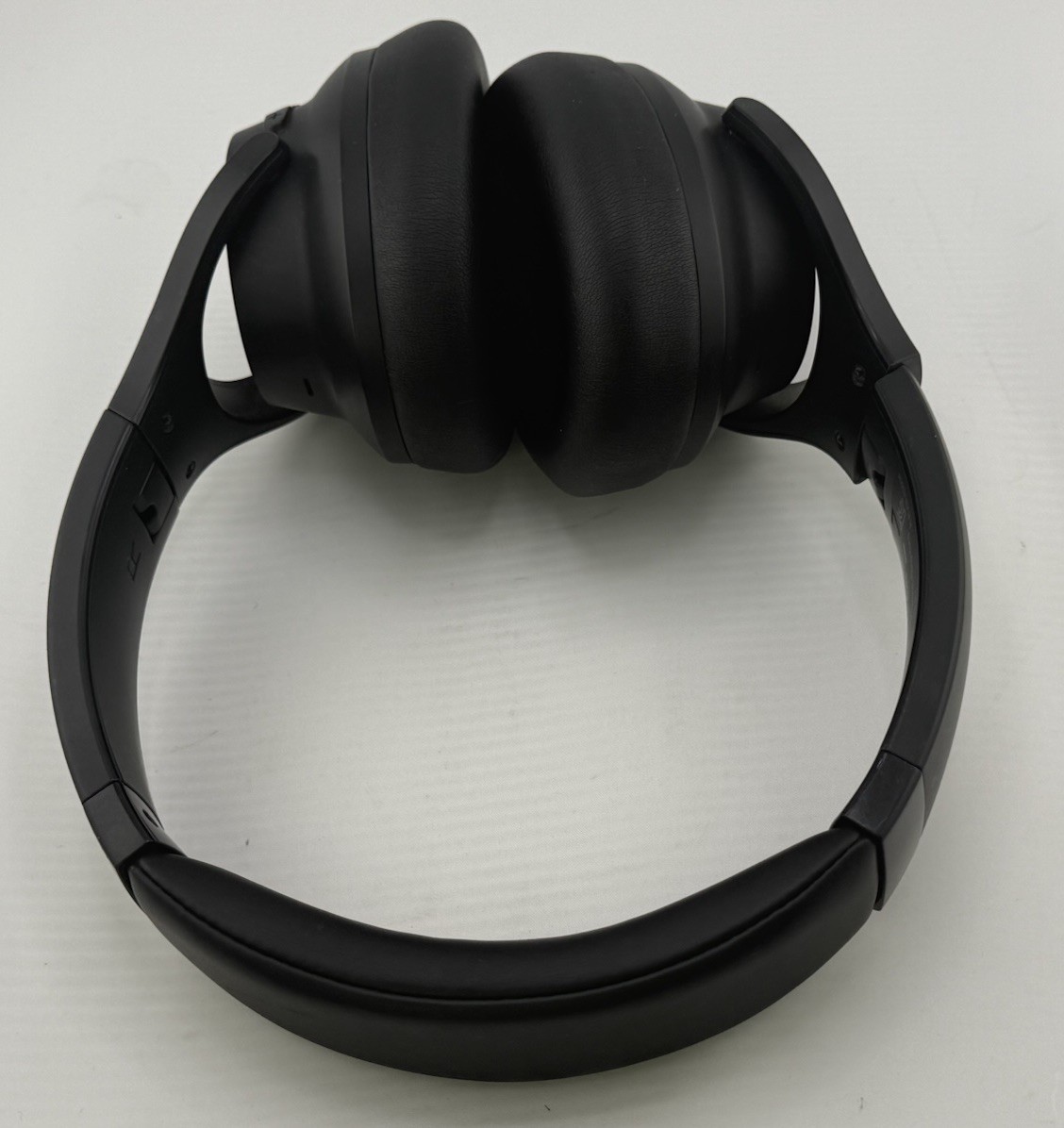 Soundcore Q20i Hybrid Active Noise Cancelling Headphones, Black – With Box