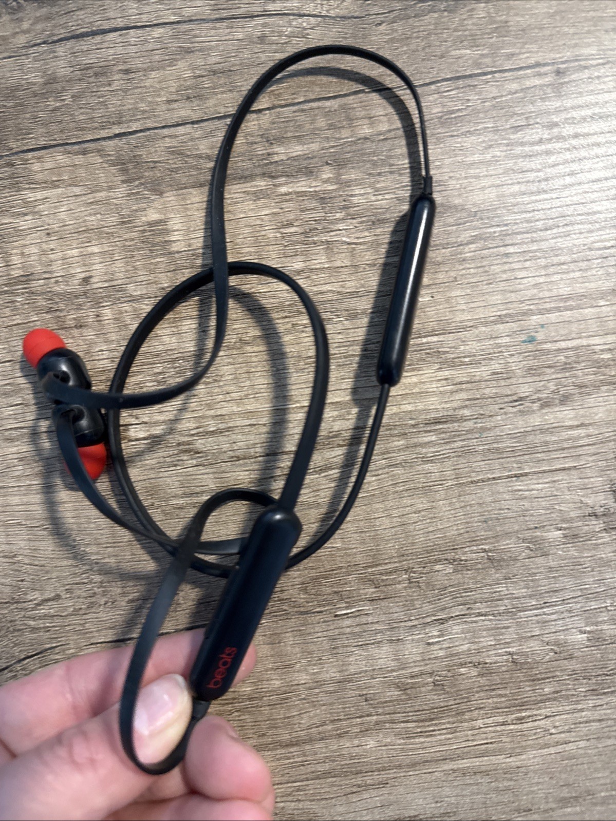 Beats by Dr. Dre Flex Wireless Bluetooth In-Ear Headphones A2295 – Beats Black