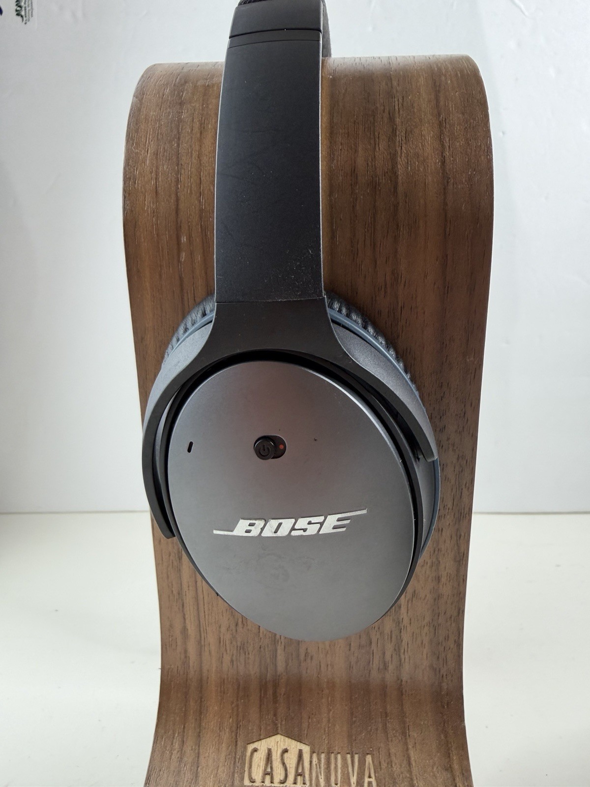 Bose QuietComfort 25 Acoustic Noise Cancelling Headphones with Carrying Case