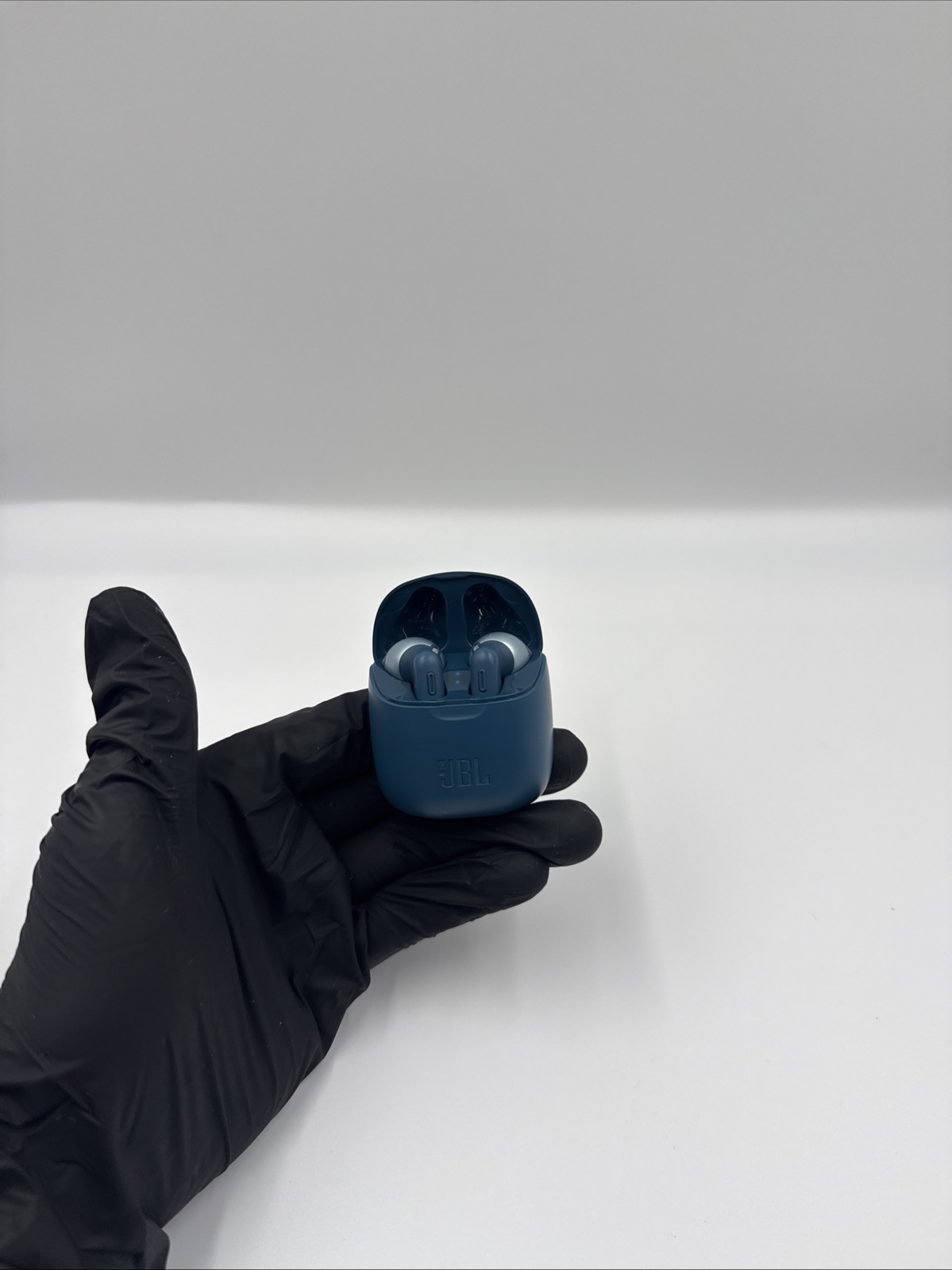 JBL Tune 225TWS True Wireless Bluetooth Earbud Headphones – Blue
