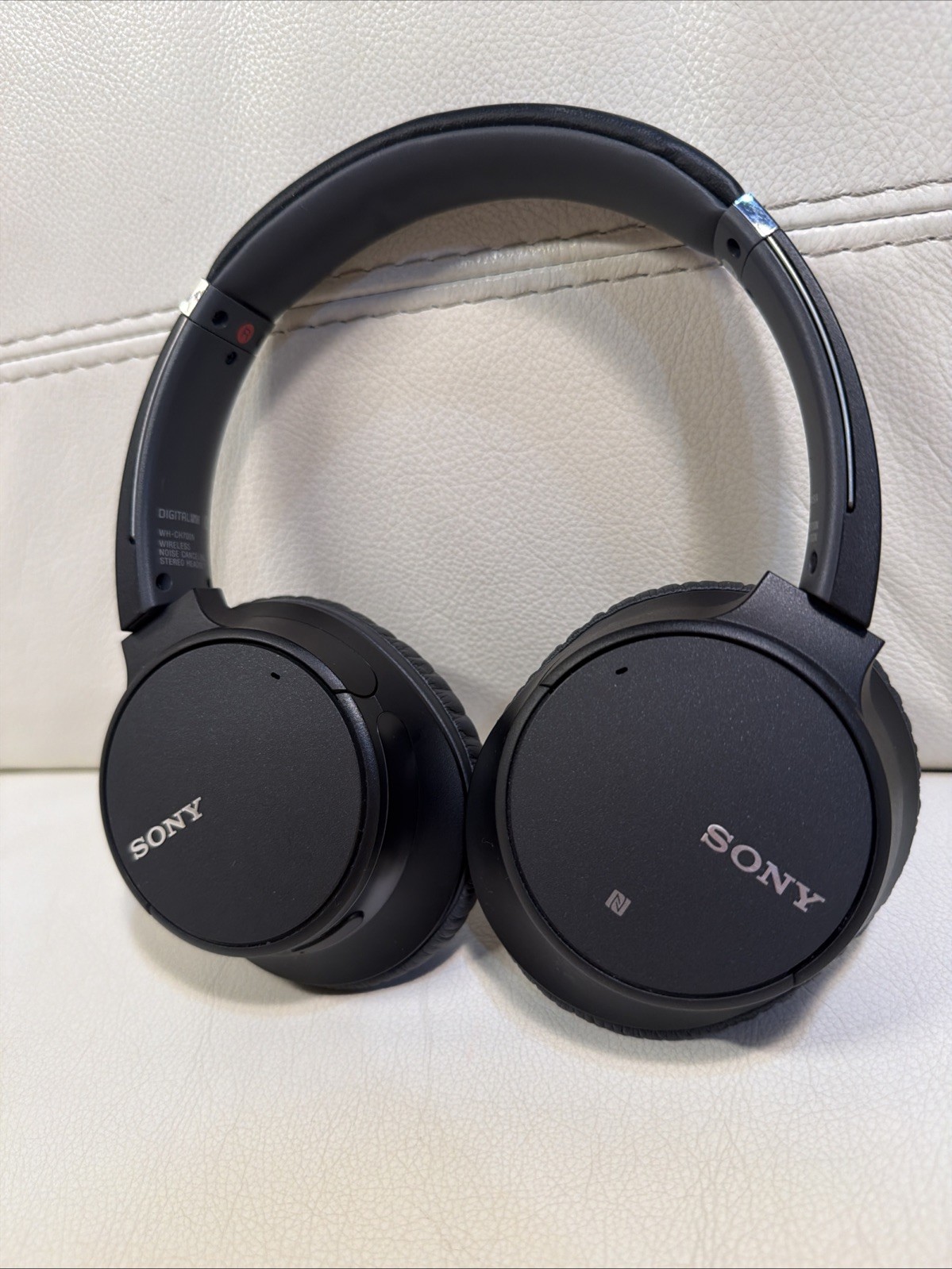Sony WH-CH700N Wireless Over-Ear Noise Canceling Headphones TESTED