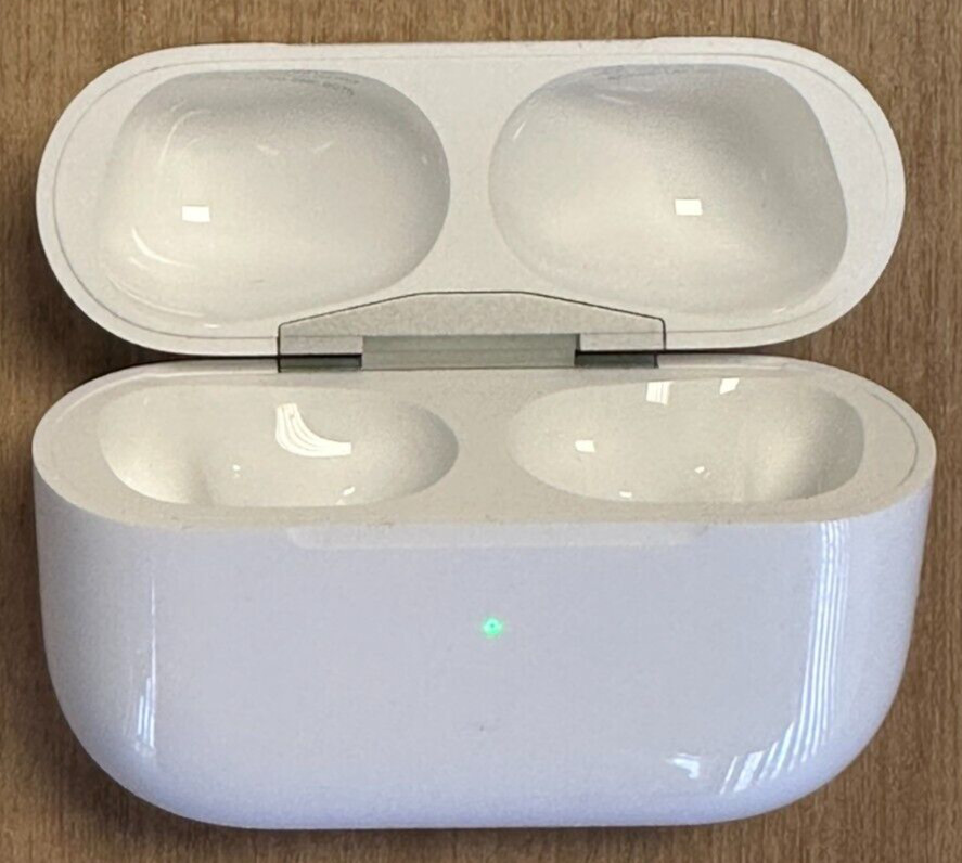 Apple Airpods Pro 2nd Gen Wireless Charging Case – Original Airpods Pro 2nd Case