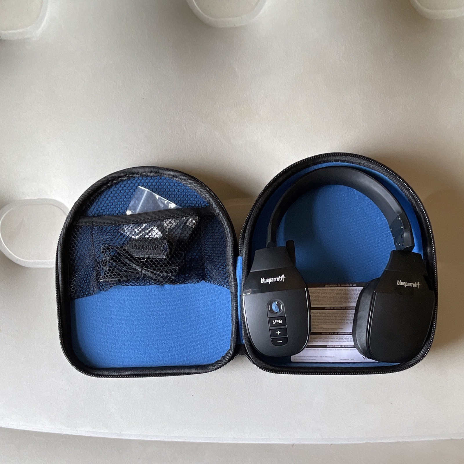 BlueParrott B550-XT Bluetooth Over-Ear Headset w/ Case, USB Cable & Ear Pads
