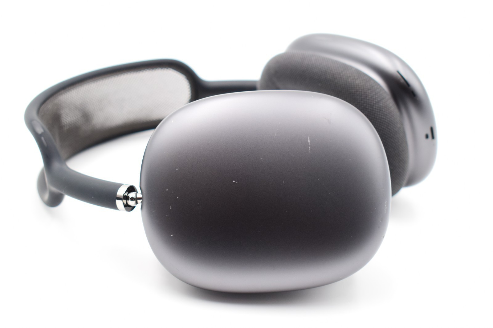 Apple AirPods Max – Wireless – Lightning – Space Gray – (COSMETIC DAMAGE)